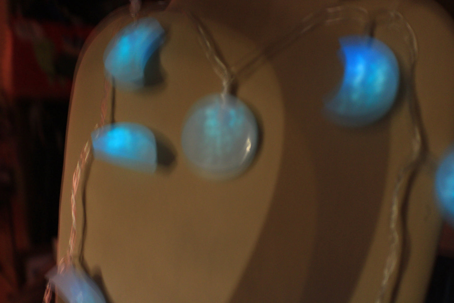 Luminara – Glow-in-the-Dark String Lights (Moon Phases & Stars)