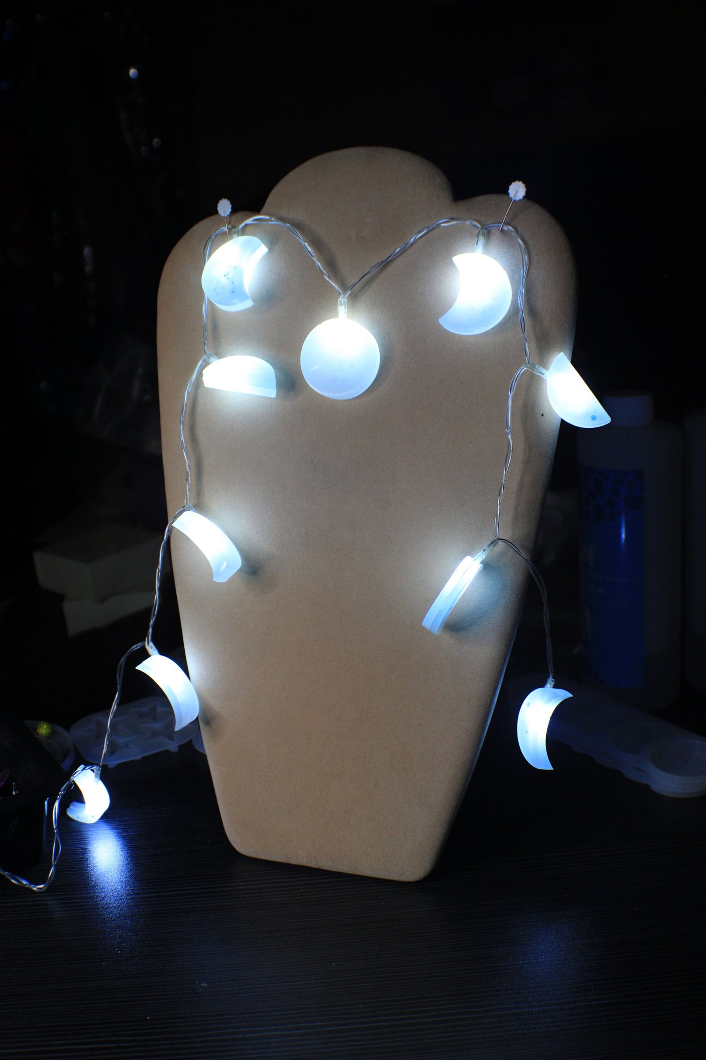 Luminara – Glow-in-the-Dark String Lights (Moon Phases & Stars)