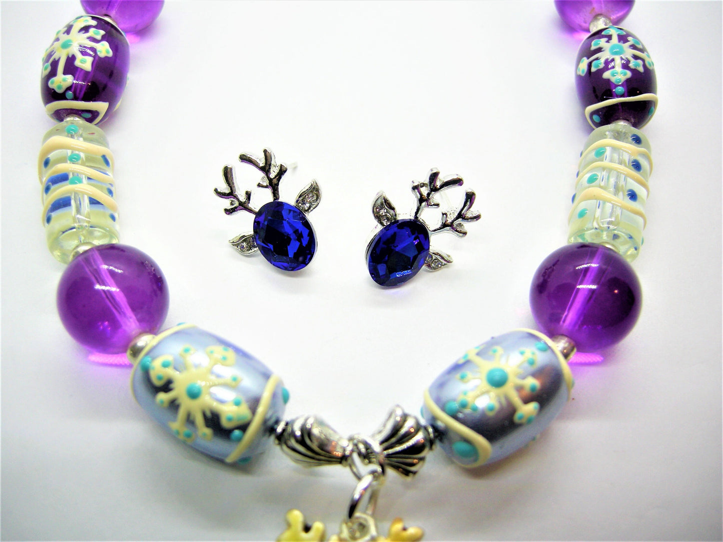 Rex – Stocking Pendant Lampwork Necklace & Deer Stud Earrings