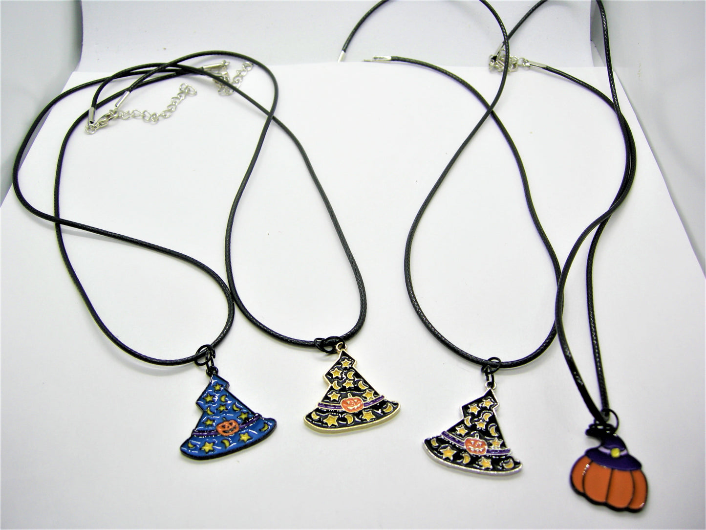 Witchlets - Enamel Charm Mystery Trio