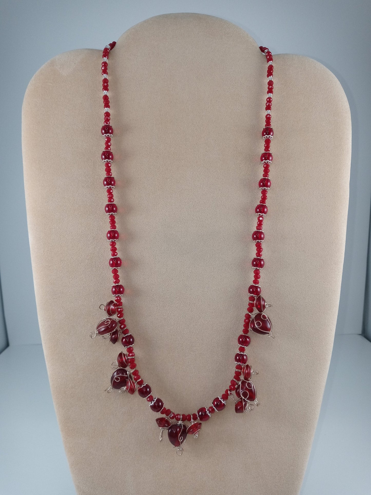 Liliath – The Poisoned Heart Necklace