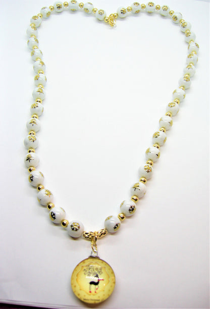 Fawn – Domed-Glass Deer & Pearl Necklace
