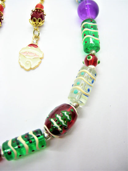 Chester – Christmas Mouse Pendant Necklace & Mismatched Earrings