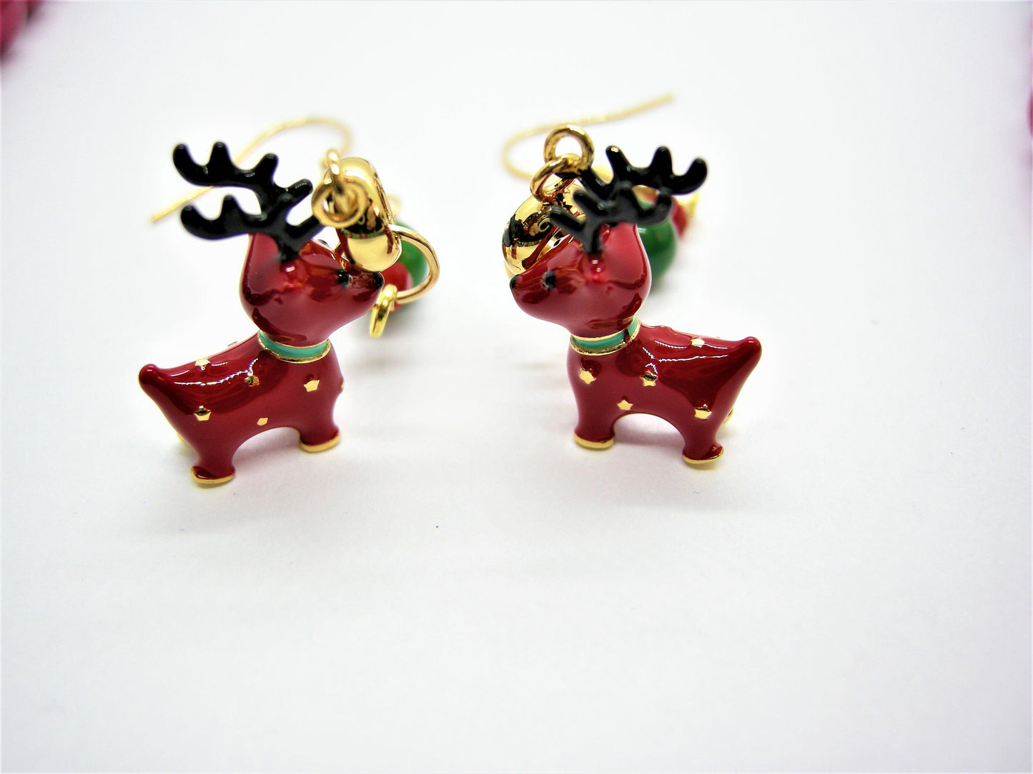 Dash – Handcrafted Christmas Bead Necklace & Reindeer Earrings