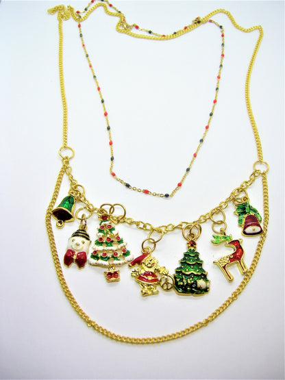 Holly – Christmas Charm Necklace & Festive Earrings