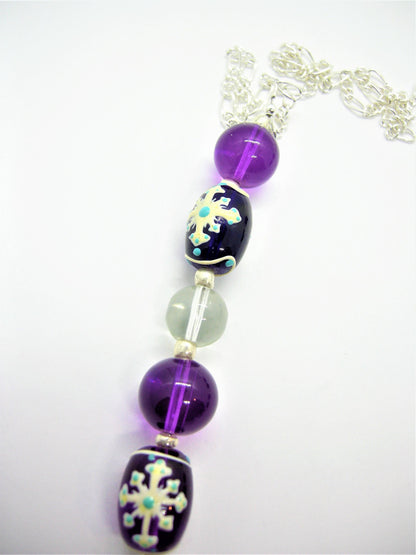 Rex – Stocking Pendant Lampwork Necklace & Deer Stud Earrings