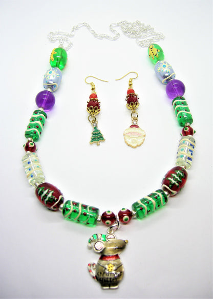 Chester – Christmas Mouse Pendant Necklace & Mismatched Earrings