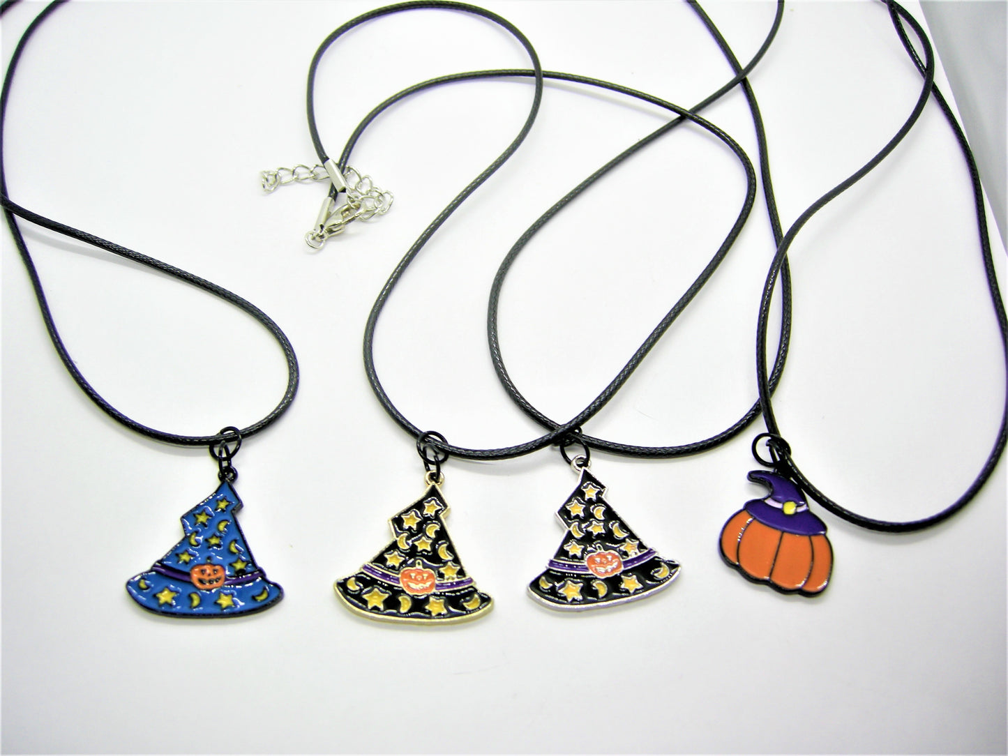 Witchlets - Enamel Charm Mystery Trio