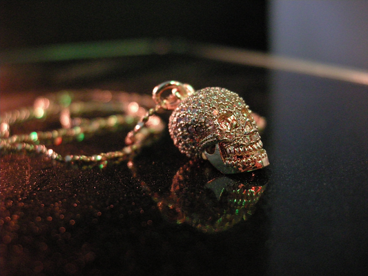 Marisol - Gold Skull Necklace (Tarnished Chain)
