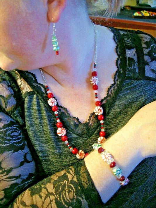 Noelle – Handcrafted Peppermint Lampwork Jewelry Set