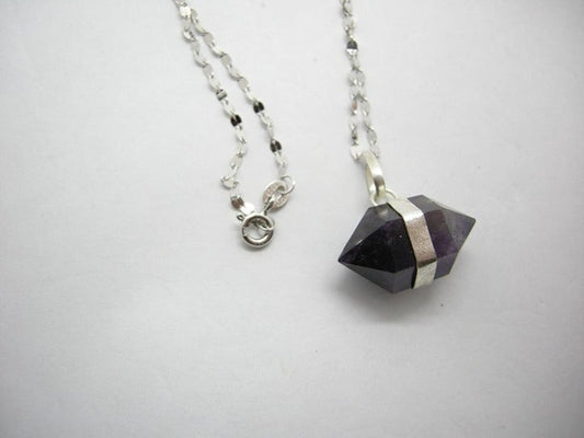 Necklace amethyst double tower pyramid pendant with sterling silver